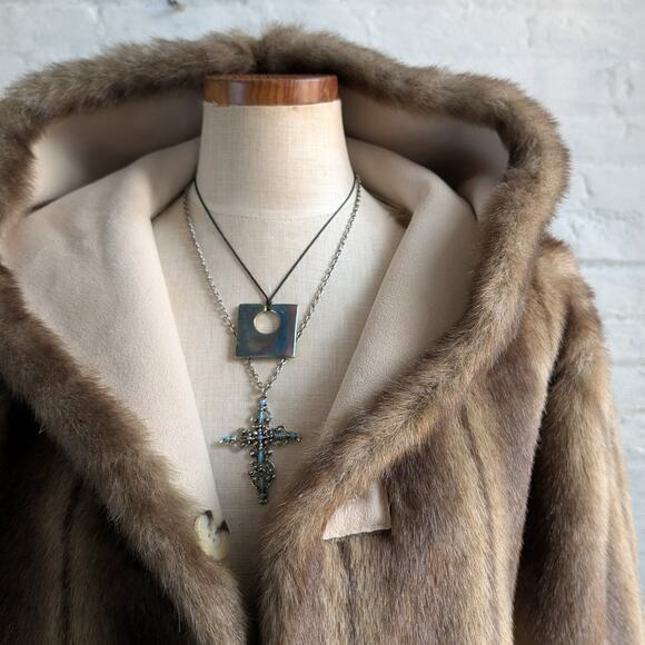 Vintage Brown Faux Fur Coat Vegan Suede Reversible Plush Cozy Trench Jacket - Picture 7 of 11